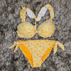 Push-Up Floral Bikini